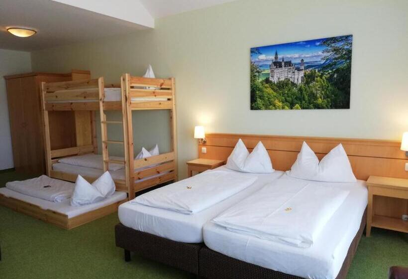 Четырехместный Номер Стандарт, Familienhotel Nahe Der Therme Erding