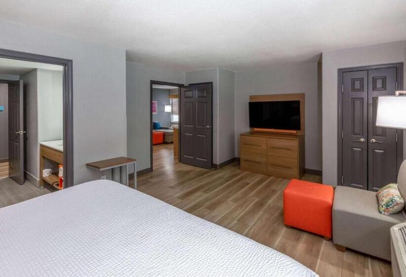 Люкс Кровать Кинг, La Quinta By Wyndham New Braunfels