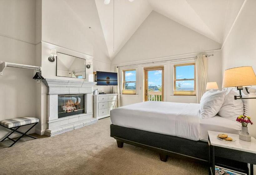 스탠다드 룸 킹사이즈 침대, Saratoga Inn