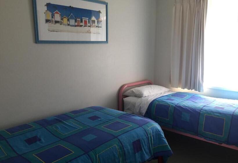 침실 3개 주택, Apartments At Glen Isla