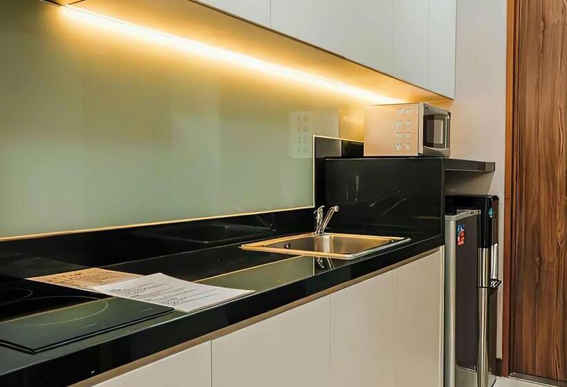 스탠다드 룸, Le Premier Hotel Deltamas