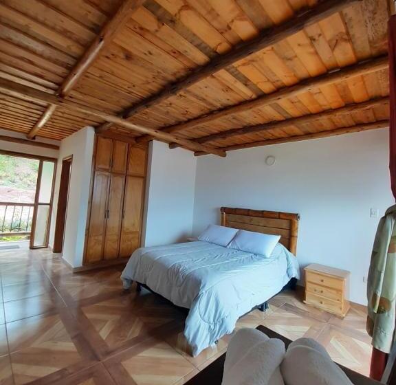 Номер Стандарт с Балконом, Campestre Inaoska Ecospa