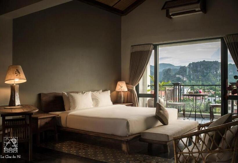 سوئیت با بالکن, Le Clos Du Fil