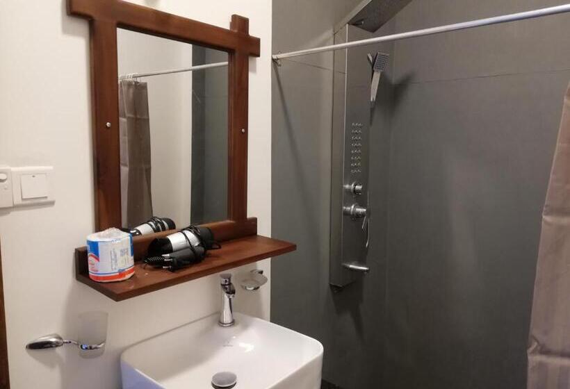 Шале 1 Спальня, Solace Resort Ella