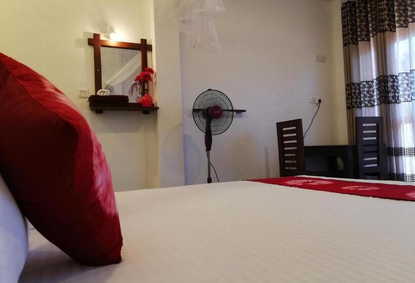 Шале 1 Спальня, Solace Resort Ella