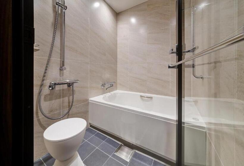 스탠다드 룸 킹사이즈 침대, Hyatt Regency Tokyo Bay