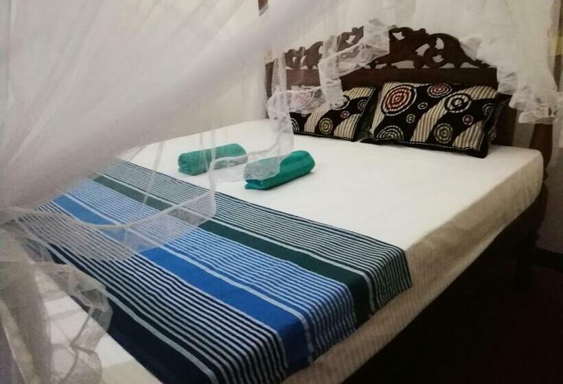 اتاق لوکس, Jungle Guest ,mirissa
