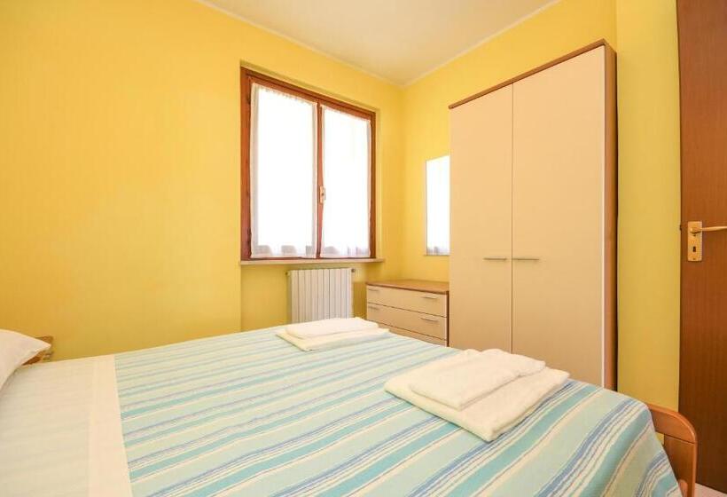 1 Bedroom Apartment Lake View, Residence Calap