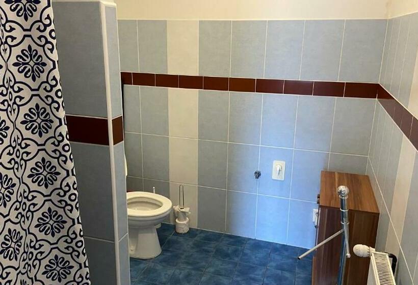 Апартаменты 3 Спальни, Penzion Bamako