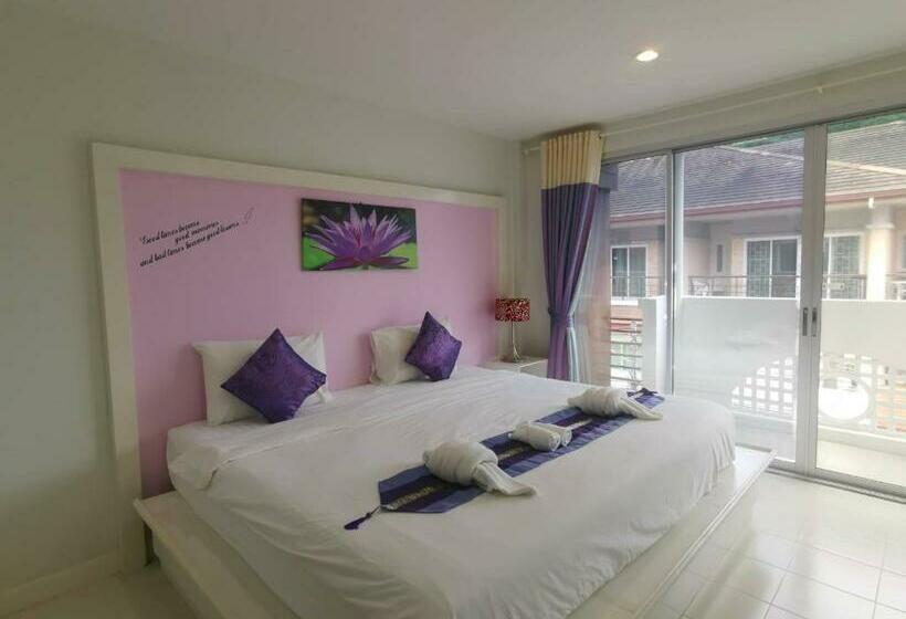 Номер Deluxe, Phuket Racha Kata Homestay