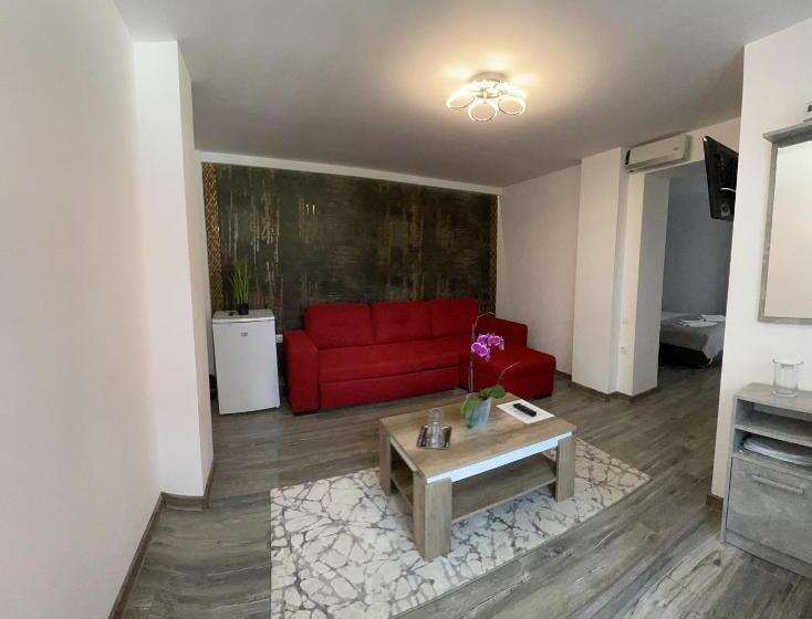 Студия Стандарт, Casa Anne Marie