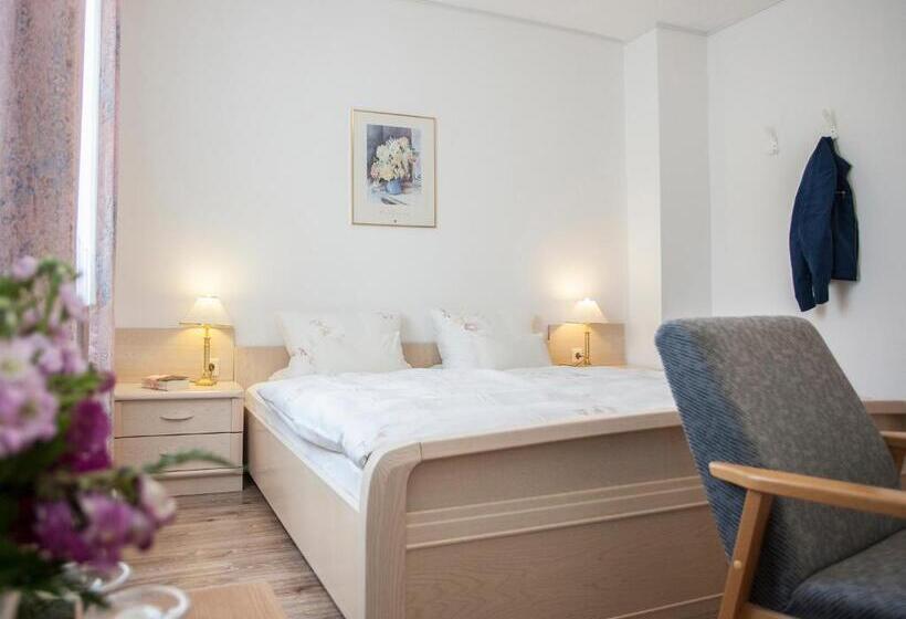 اتاق لوکس, Pension Haus Brieden