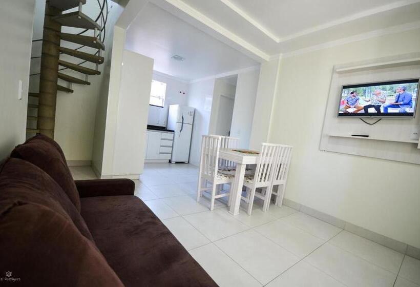 Apartamento 2 Dormitórios, Residencial Costa Marfim