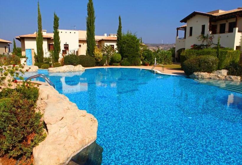 Вилла 3 Спальни, Aphrodite Hills Rentals   Junior Villas