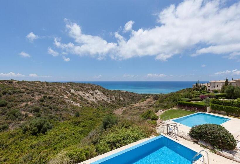 Вилла 2 Спальни, Aphrodite Hills Rentals   Junior Villas
