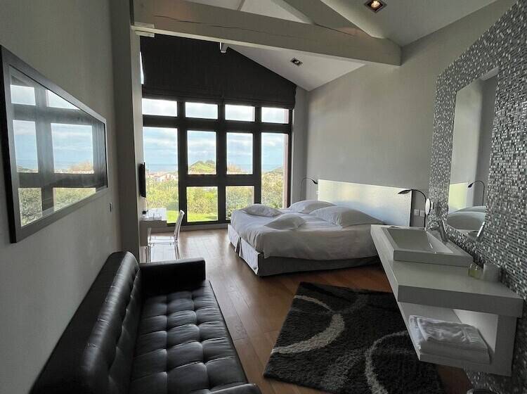 Номер Стандарт Вид на Море, Lafitenia Resort
