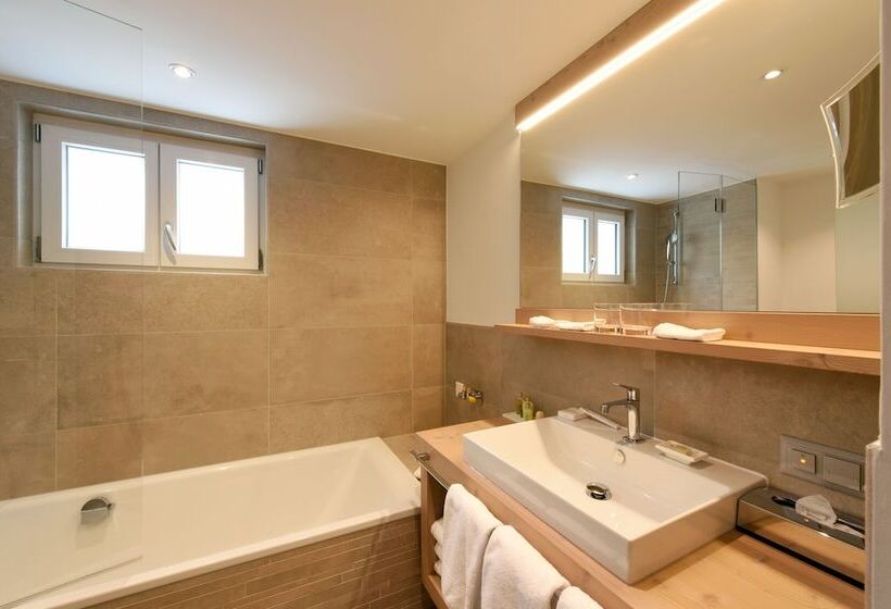 Семейный Номер, Europe Hotel & Spa