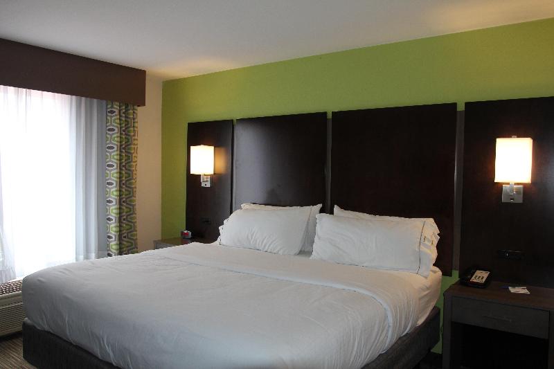 장애인을 위한 킹사이즈 침대 스탠다드 룸, Holiday Inn Express & Suites Sweetwater, An Ihg