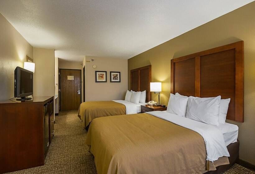 Номер Стандарт 2 Двуспальные Кровати, Quality Inn Waverly