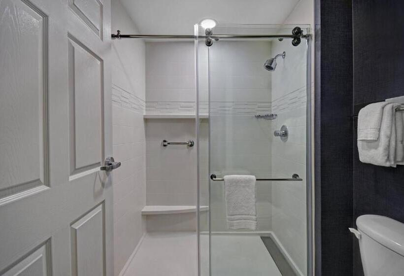 سوییت, Residence Inn Louisville Airport