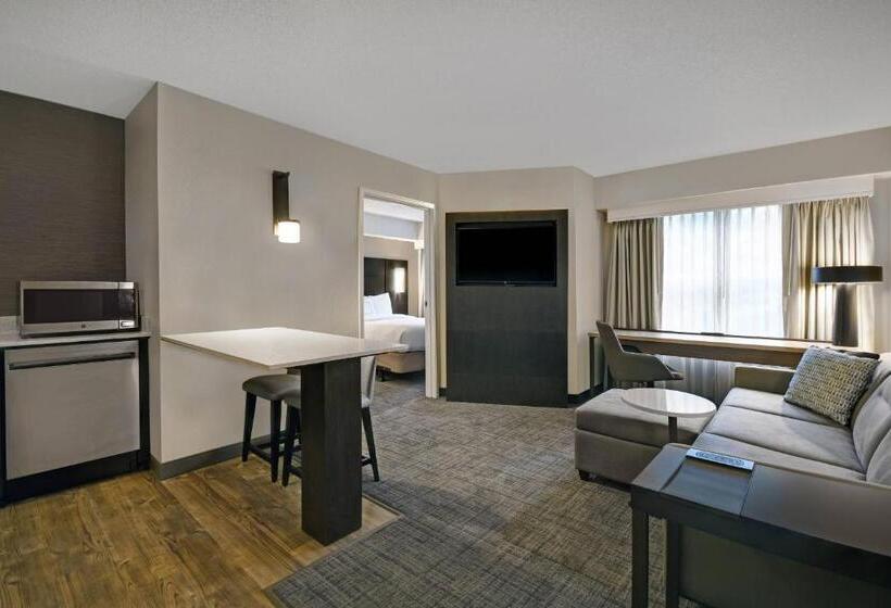 سوییت, Residence Inn Louisville Airport