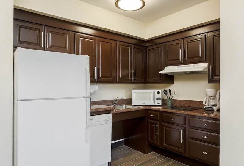 스탠다드 스튜디오, Staybridge Suites Philadelphia/mount Laurel, An Ihg