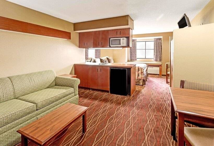 Номер Стандарт 2 Двуспальные Кровати, Microtel Inn & Suites By Wyndham Norcross