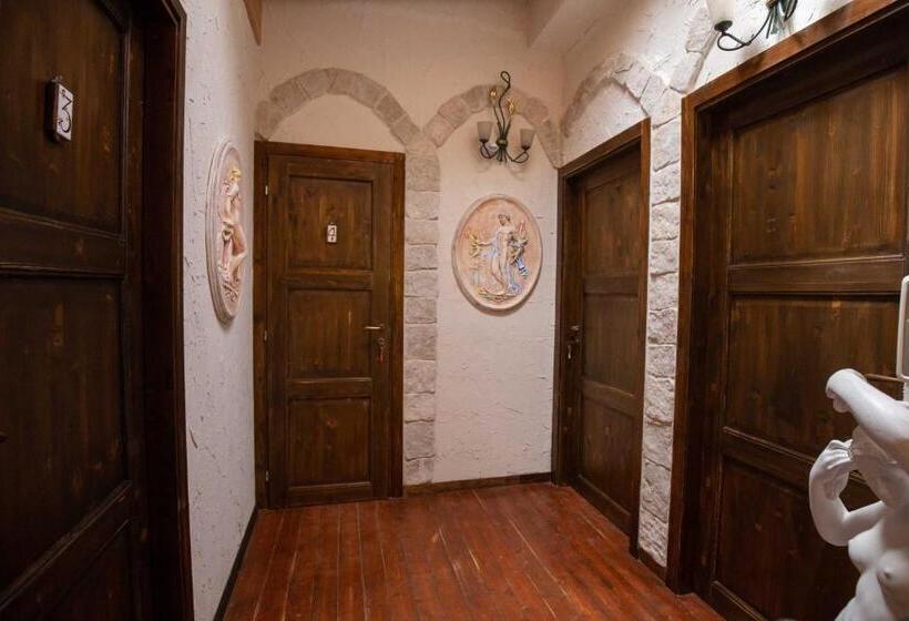 Номер Стандарт, La Casa In Pietra