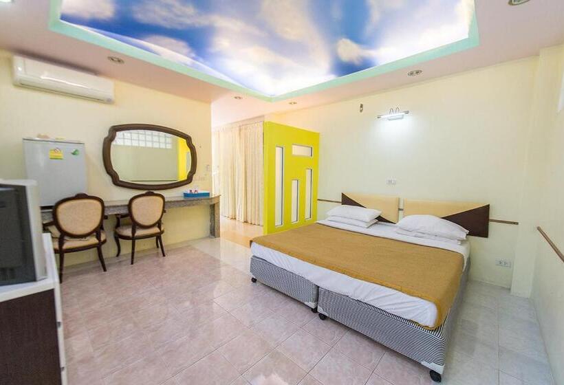 Номер Стандарт, Poomvarin Resort