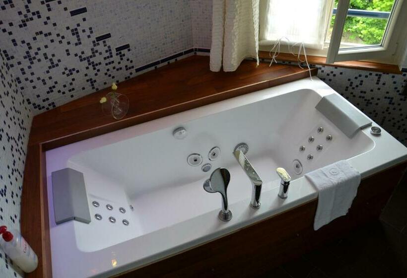 Семейный Номер Superior, Chambres D Hôtes Villa De Vienneenarthies