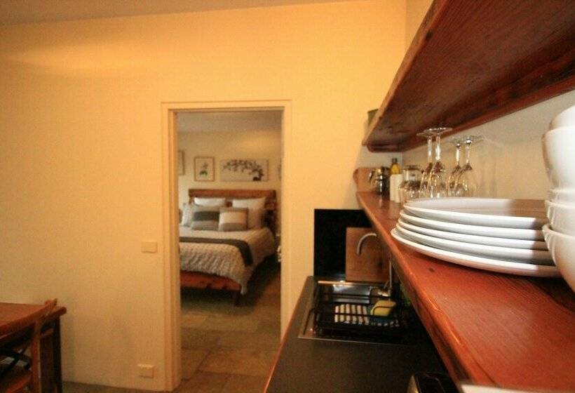 Апартаменты 1 Спальня Нижний Этаж, Down To Earth Farm Retreat