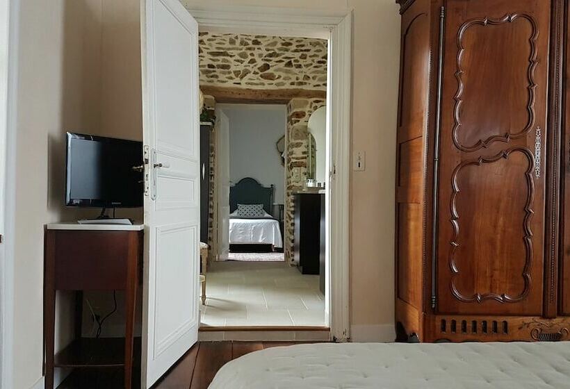 Номер Стандарт, Le Manoir De La Bigotière