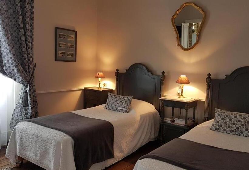 Номер Стандарт, Le Manoir De La Bigotière