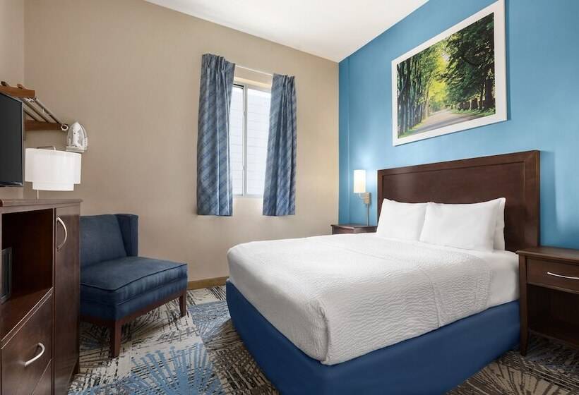 Номер бизнес-класса, Days Inn By Wyndham Philadelphia Convention Center