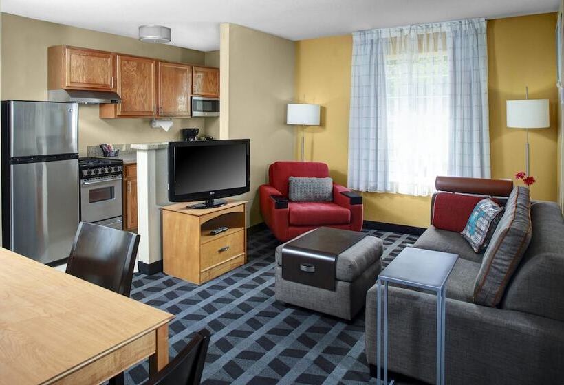 Люкс 2 Спальни, Towneplace Suites Fresno