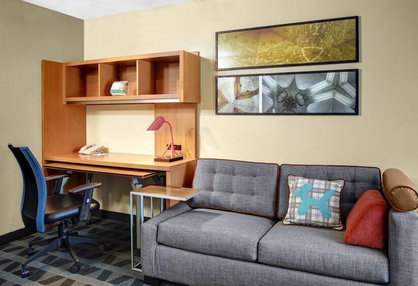 Люкс, Towneplace Suites Fresno