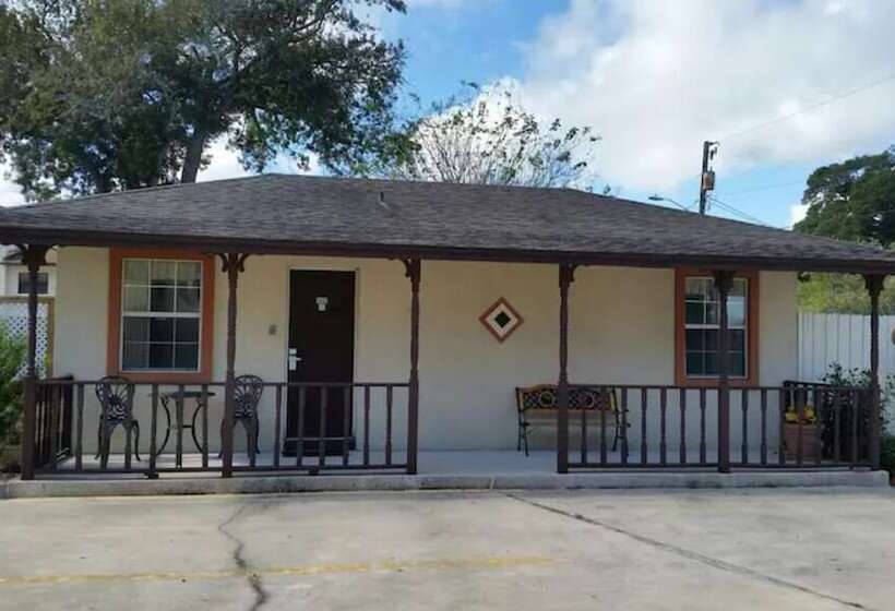 سوییت, Travelodge By Wyndham Hotel & Cottages St Augustine   Historic