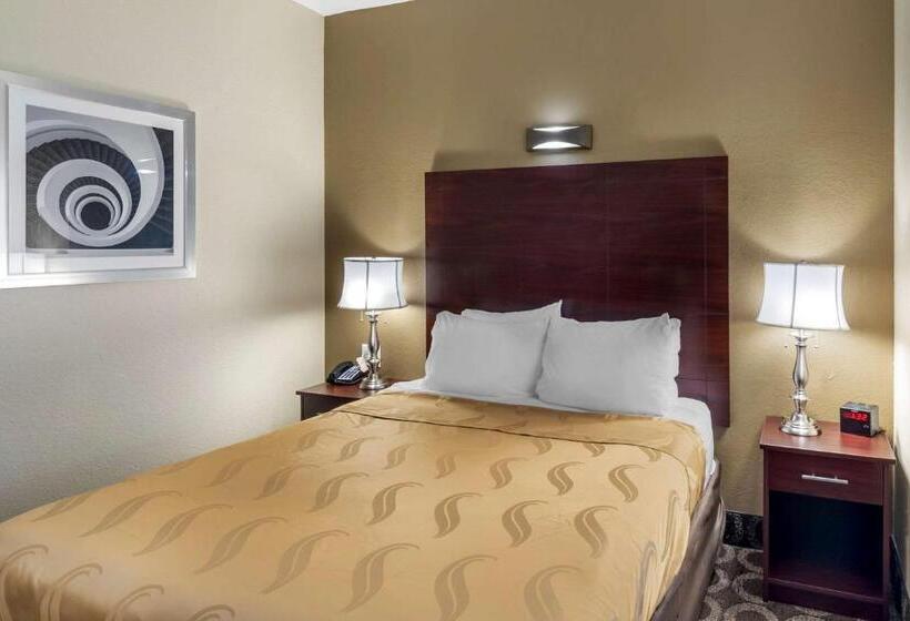 适合残疾人使用的标准间, Quality Inn Overland Park Kansas City