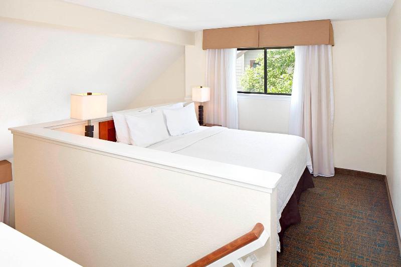 Номер Superior Кровать Кинг, Red Roof Inn Greensburg