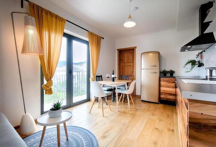 침실 2개 아파트, Bella Vista Suites