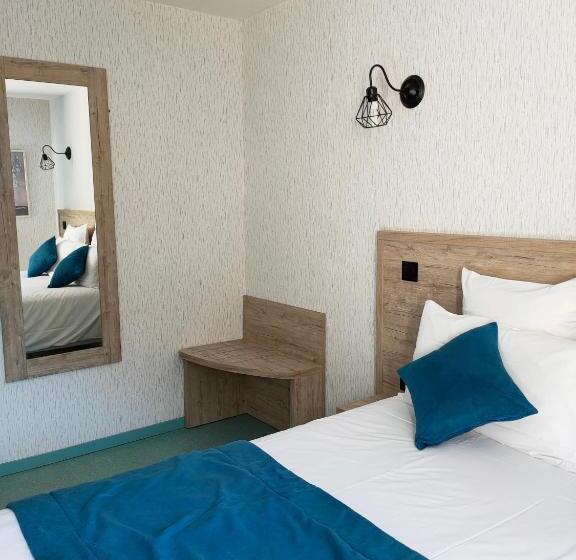 Номер Стандарт, Auberge Du Riou