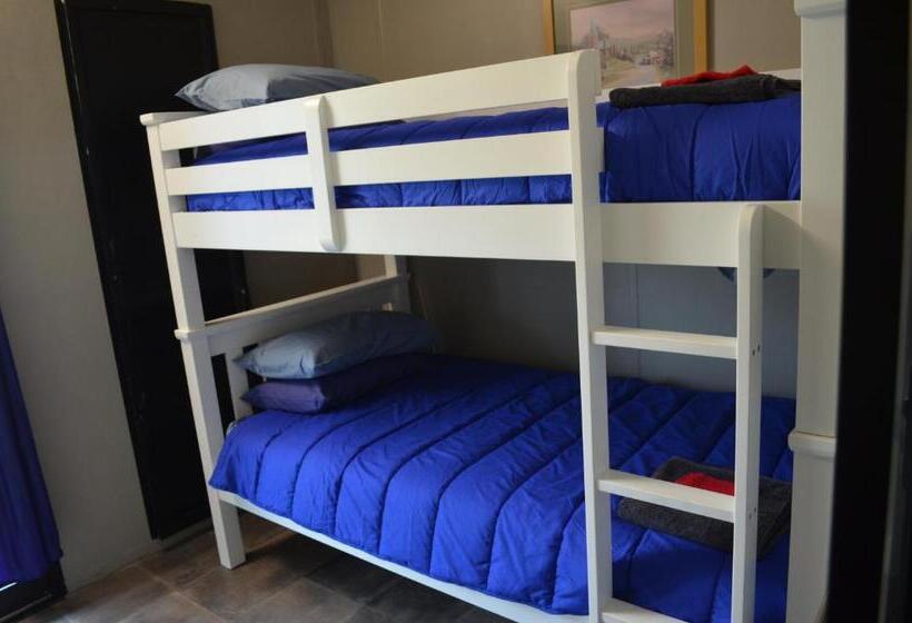 Студия Deluxe, Wondai Accommodation Units And Villas