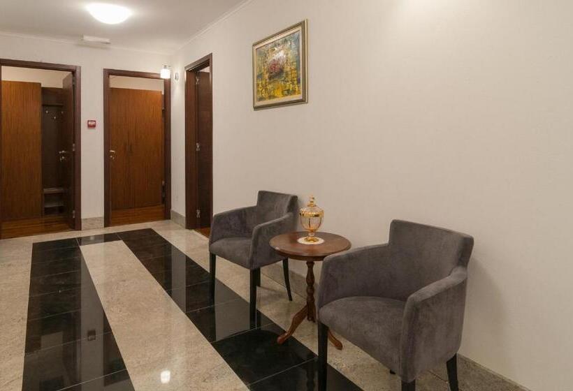 带阳台的豪华间, Luxury Rooms Near The Beach