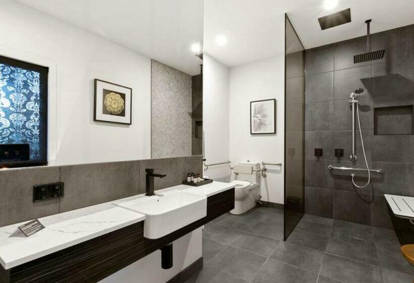 디럭스 스위트 킹 침대, Campania Spa Suite 3