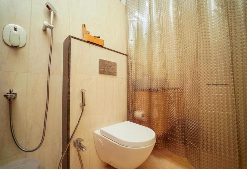 חדר סטנדרט עם מרפסת, Grand Padappai Residency   Gpr