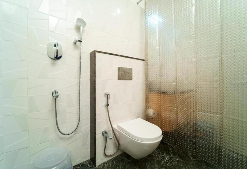 חדר דלוקס עם מרפסת, Grand Padappai Residency   Gpr