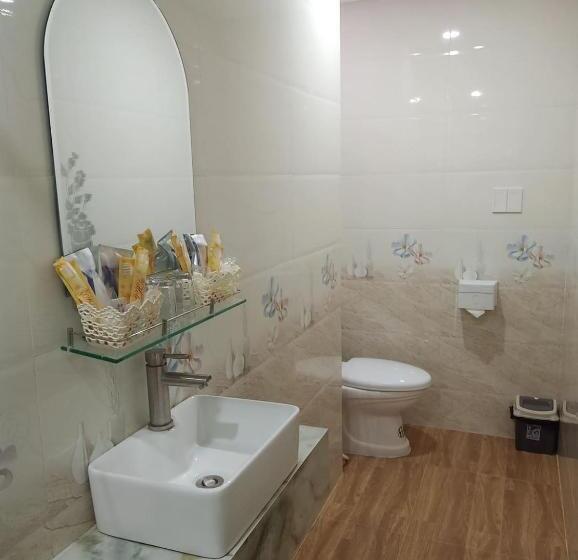 اتاق لوکس خانوادگی, Onhotel Nice Buôn Ma Thuột