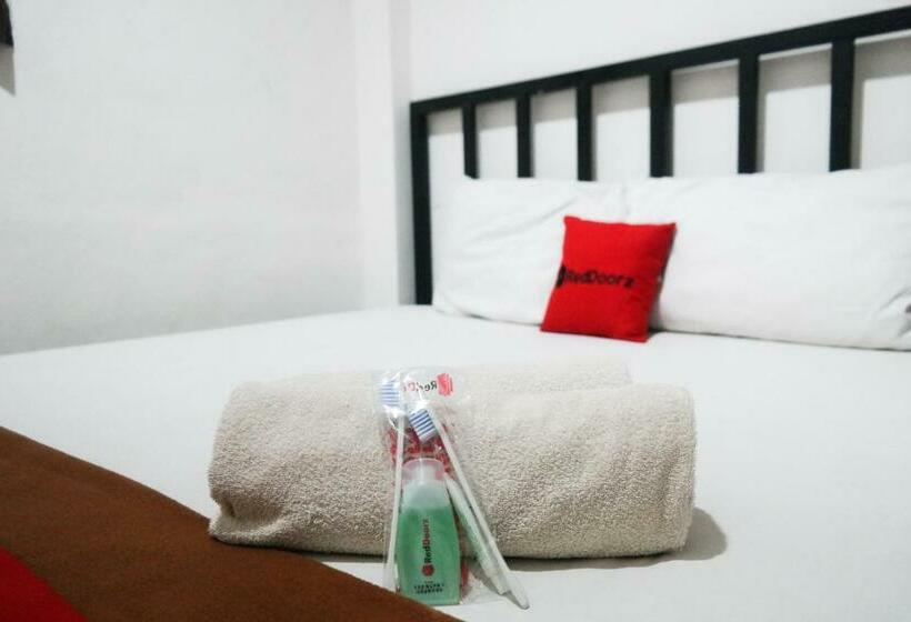 标准间, Reddoorz At Jalan Somba Opu Losari