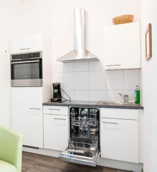 스탠다드 스튜디오, Apartmenthaus Aalen