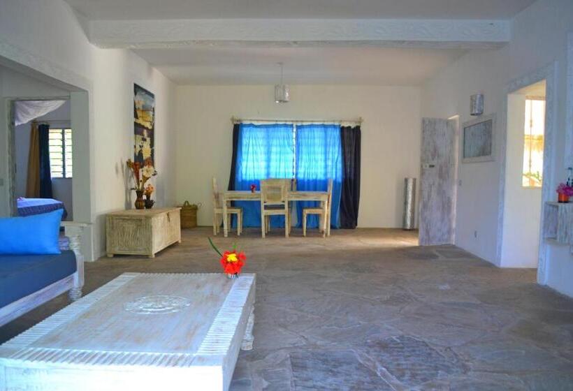 سوییت, Kimya House, Watamu